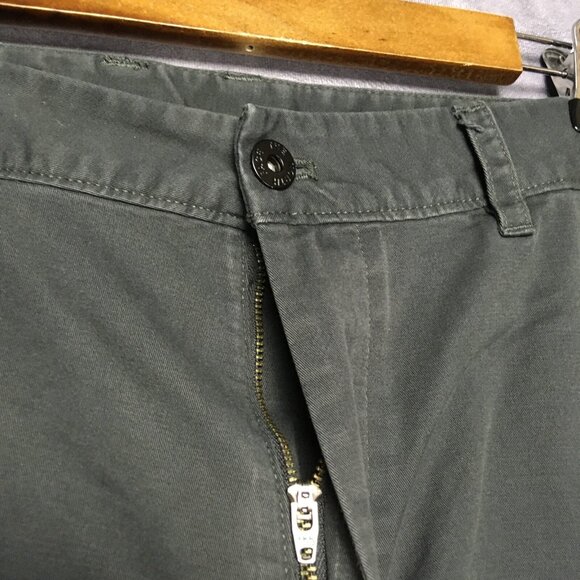 The North Face Mens Shorts size 36 Dark Blue Flat Front Cotton Stretch Casual - Picture 11 of 14